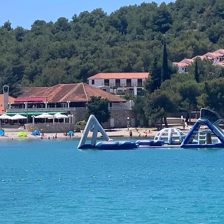 Mobilehome Magellan Holiday park Jezera
